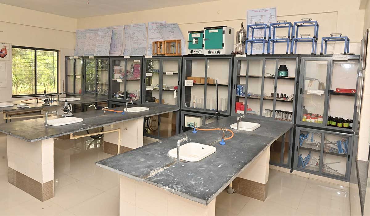 Department-of-Physiology-and-Biochemistry